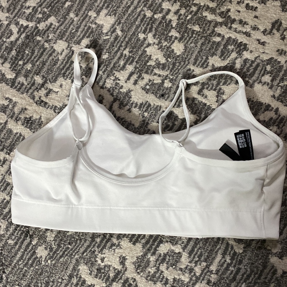 Pink white bra - Picture 2 of 5
